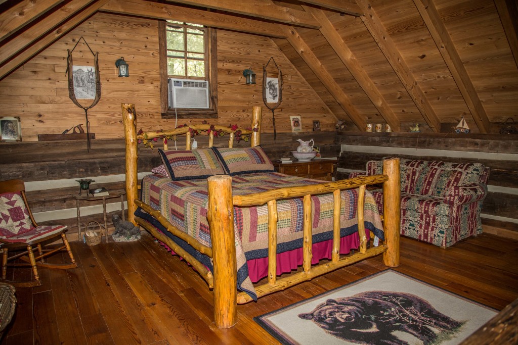 Cabin I Bear Creek Log Cabins   IMG C0238 1024x683 