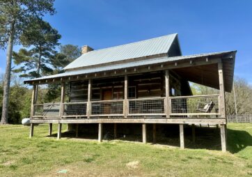 Josie Mae's Cabin — log cabin rental Lookout Mountain Alabama